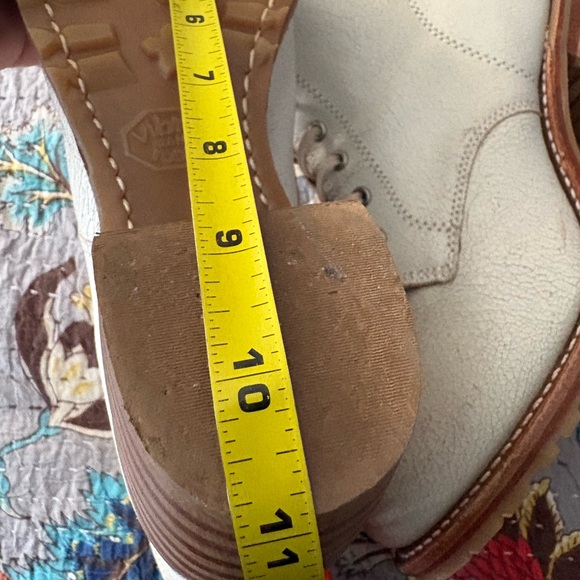 FRYE Sabrina 6G Lace Up Boots - Picture 16 of 16